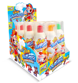 Un présentoir contenant six bouteilles de jouets "Fire Blaster Foam", des couvercles colorés et des graphiques de type bande dessinée.